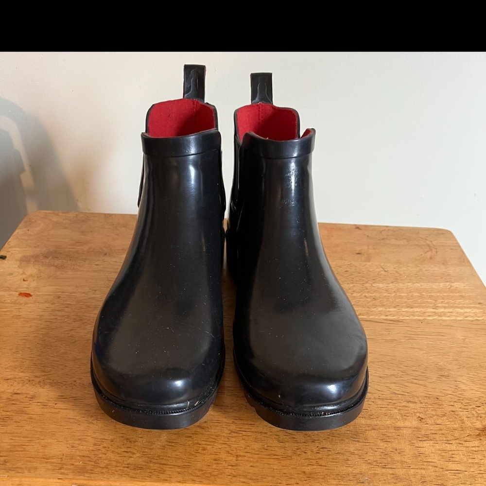 Rain boots